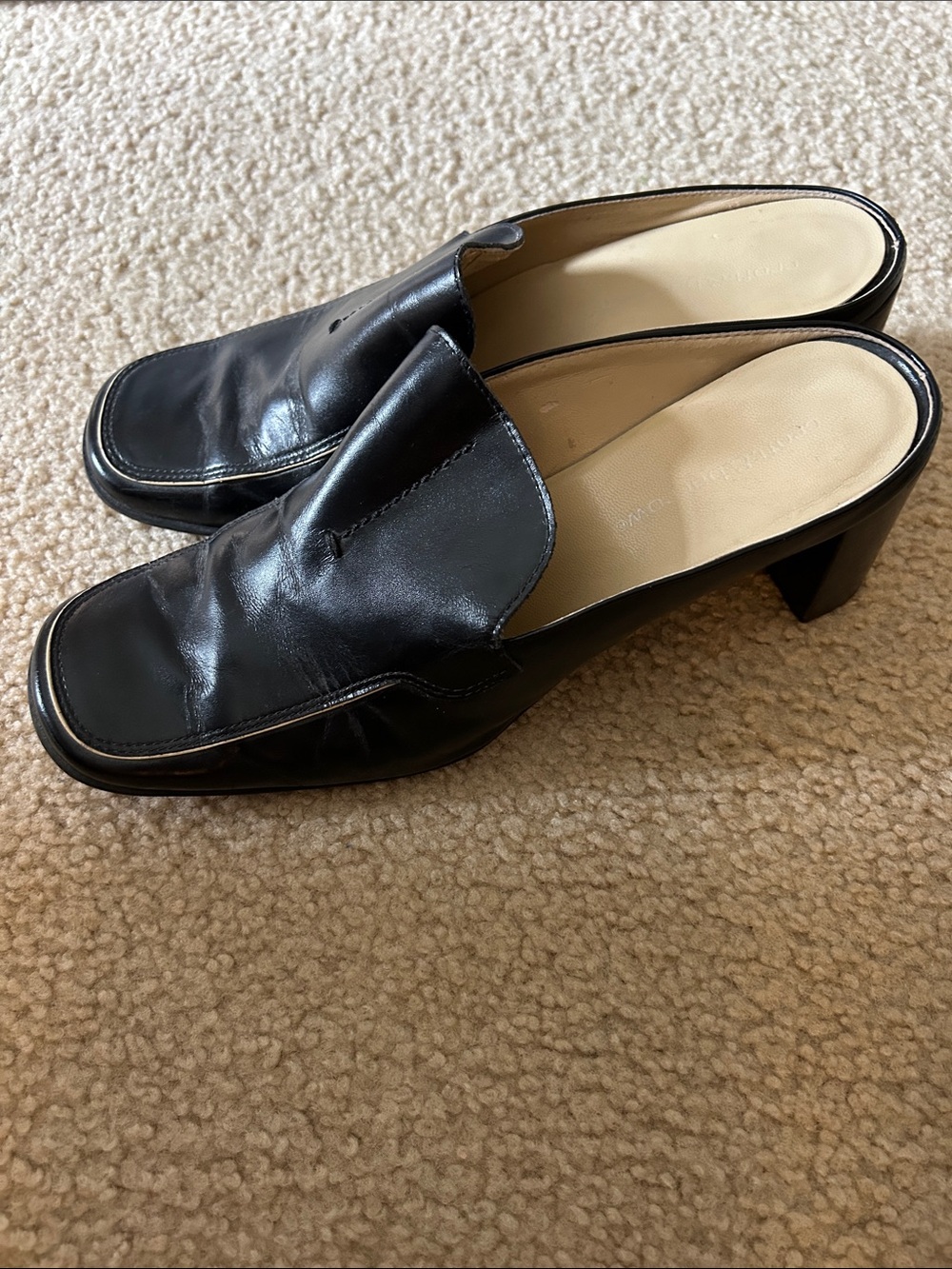 Black Women’s Square-Toe Block Heel Pump